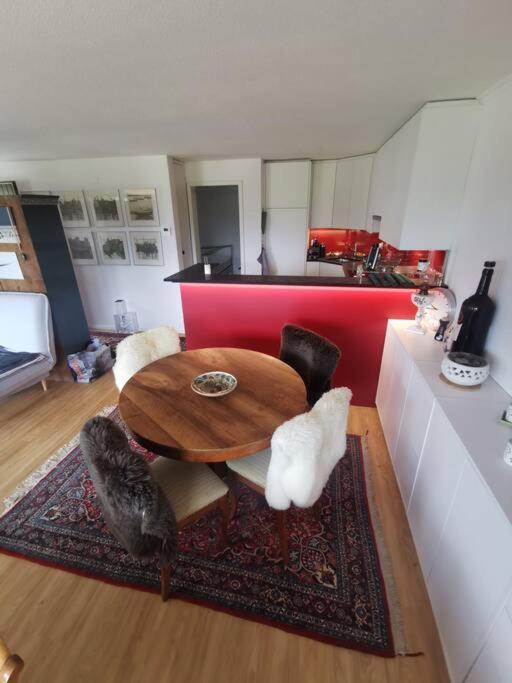 Neb-Thun Einigen, Wohnung Am See Шпіц Екстер'єр фото